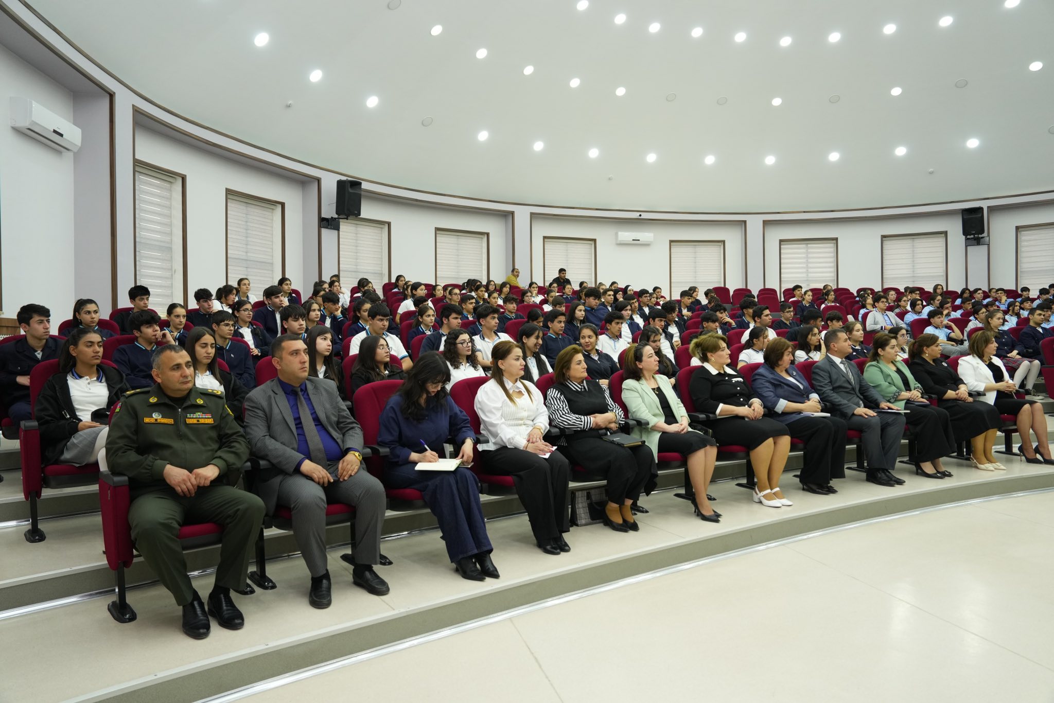 Naxçıvanda PISA 2025-də ilk dəfə iştirak edəcək şagirdlərlə görüş keçirilib