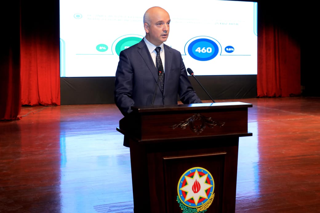 Naxçıvanda qəbul imtahanında yüksək nəticə göstərmiş məzunlarla görüş keçirilib