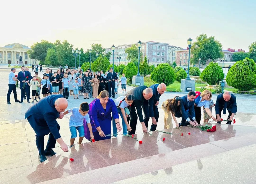 Naxçıvandan olan şəhid övladları Şuşaya səfər ediblər