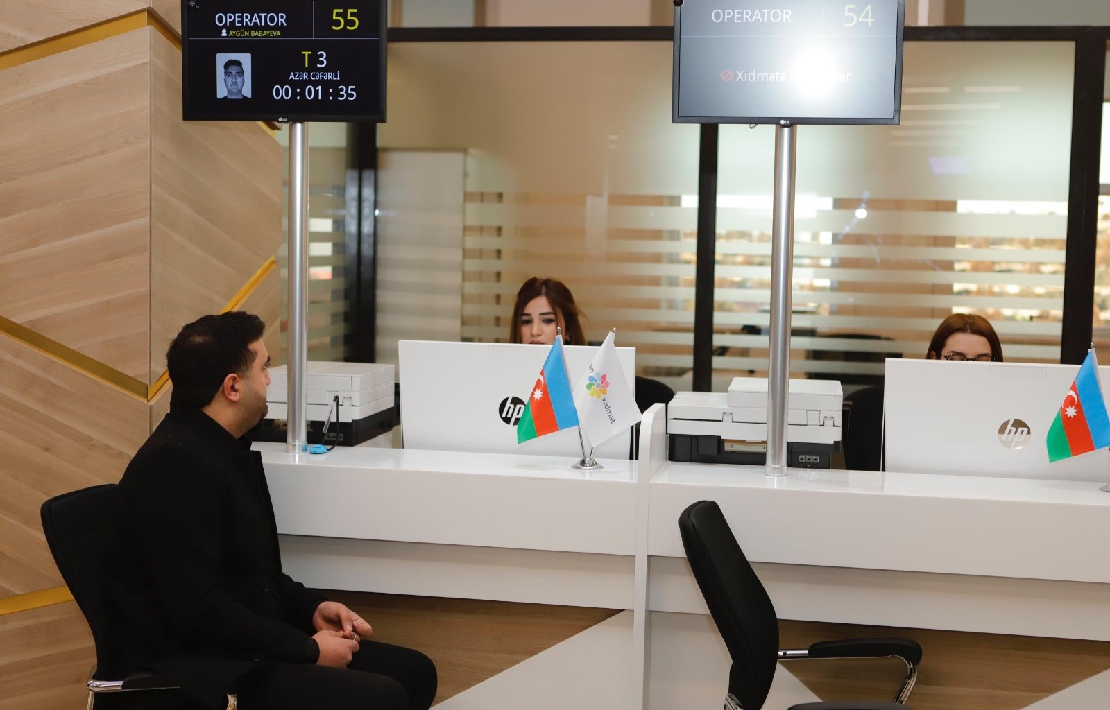 Naxçıvanın “ASAN xidmət” mərkəzində ilk dəfə təhsil xidmətlərin göstərilməsinə başlanılıb 