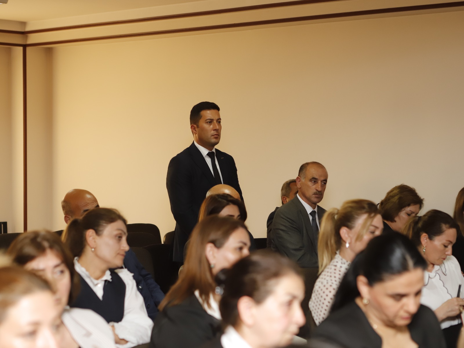 Naxçıvanın təhsil naziri “Son zəng”lə bağlı tapşırıqlar verib