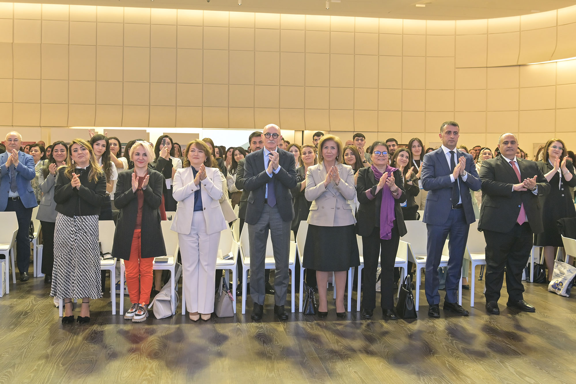 Nazir müavini: Autizmli uşaqların təhsilə cəlbi onların inkişafına təsir göstərir