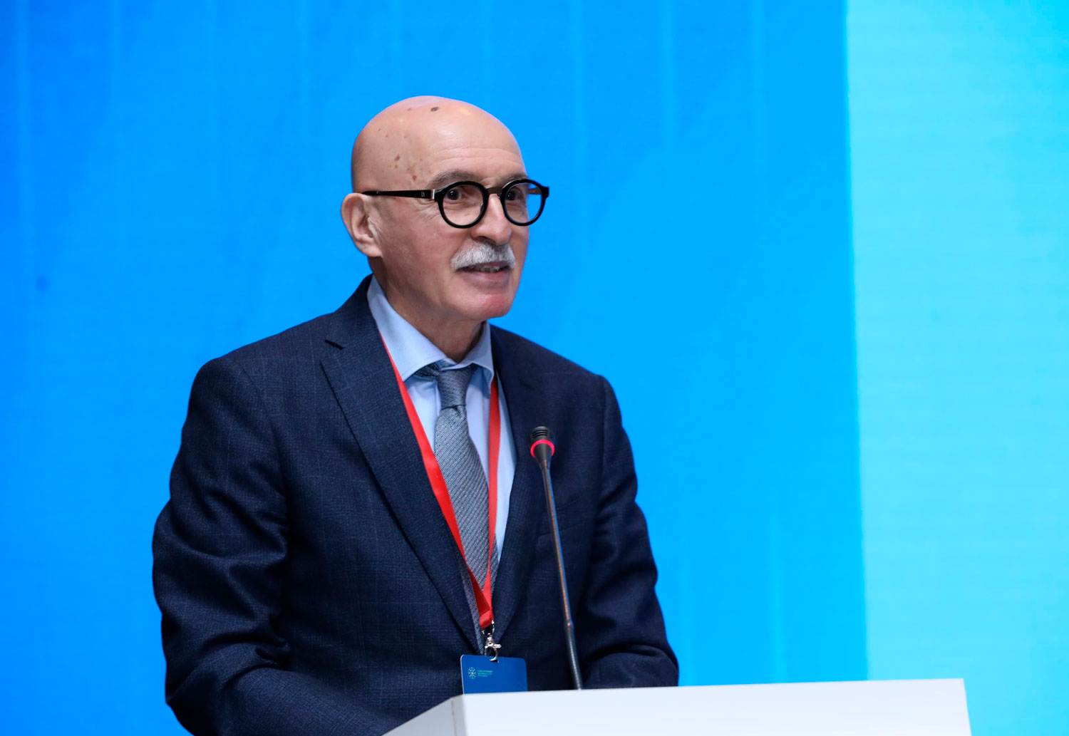 Nazir müavini Azərbaycan din xadimlərinin Forumunda iştirak edib 