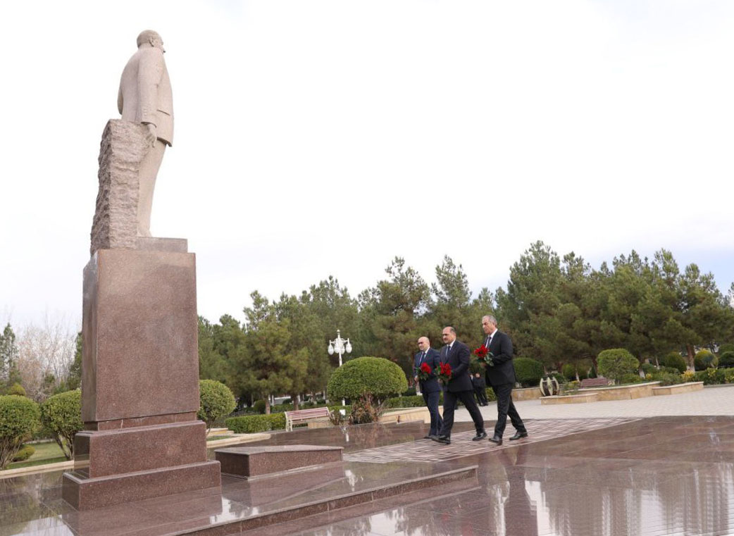 Nazir müavini İdris İsayev Hacıqabulda olub