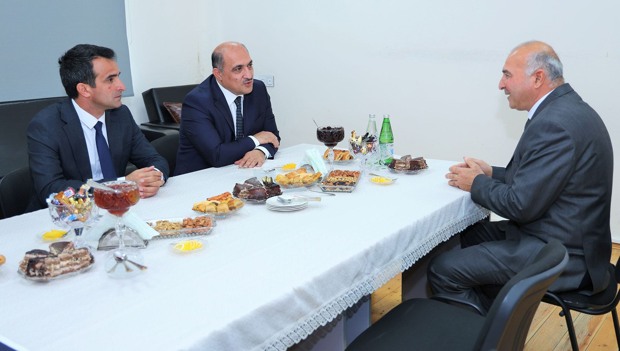 Nazir müavini İdris İsayev Kürdəmirdə olub