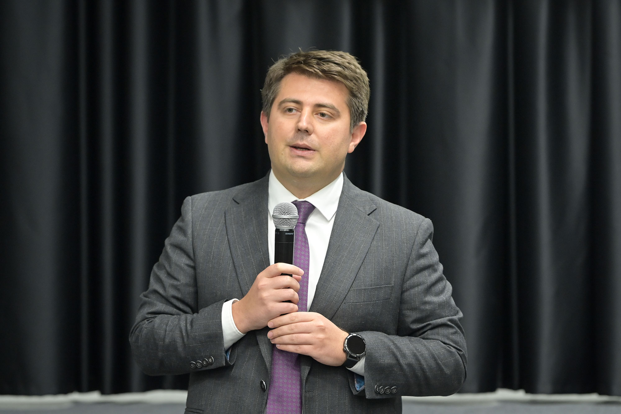 Nazir müavini nazirlik və tabe qurumların kommunikasiyaya məsul əməkdaşları ilə görüşüb