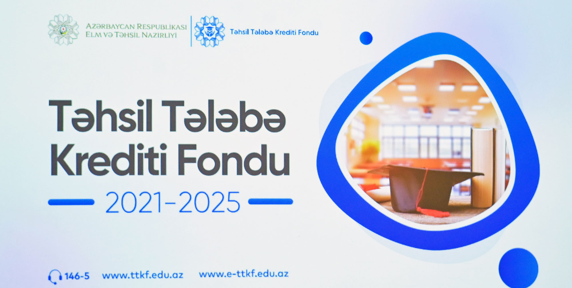 Nazir təhsil kreditləri üzrə 50 000-ci müqaviləni rəsmiləşdirən tələbə ilə görüşüb