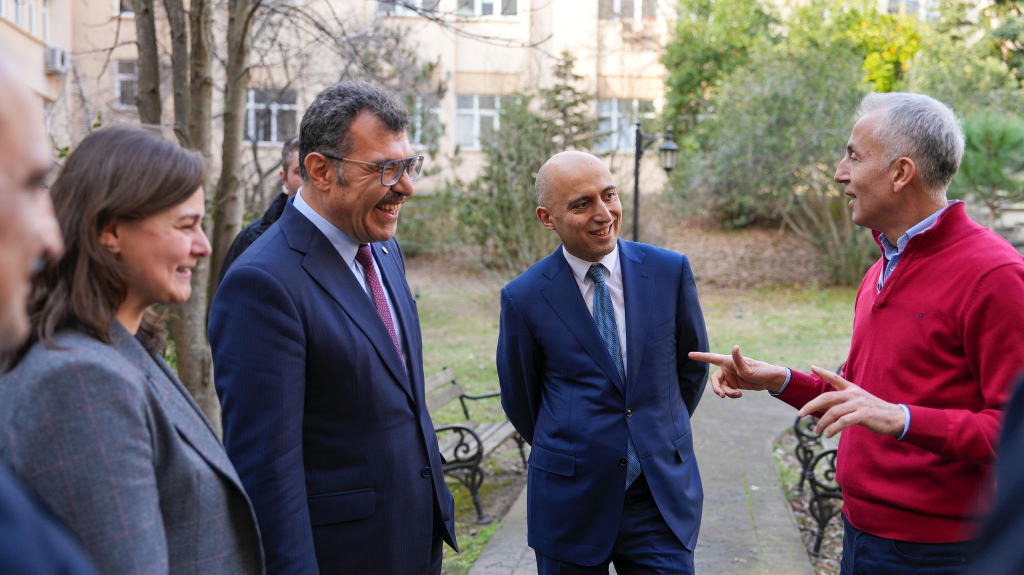 Nazir Türkiyədə təhsil alan azərbaycanlı doktorantlarla görüşüb