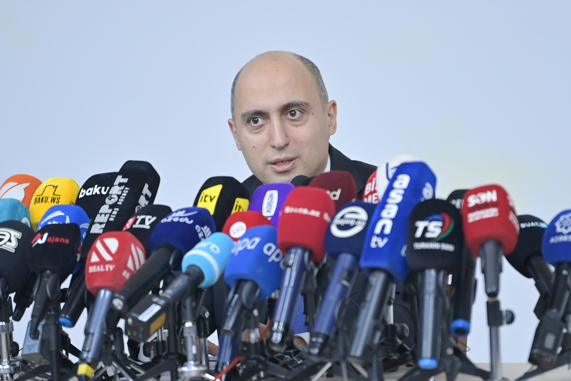 Nazir: Universitetlərin köçürülməsi konseptual səviyyədə müzakirə edilir 