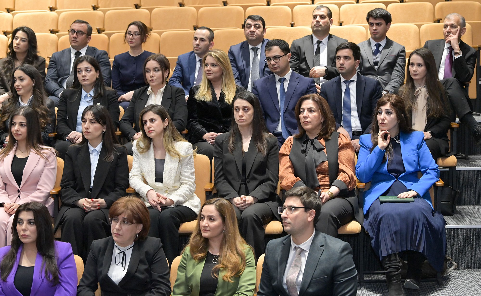 Nazirliyin bir qrup əməkdaşı təltif edilib