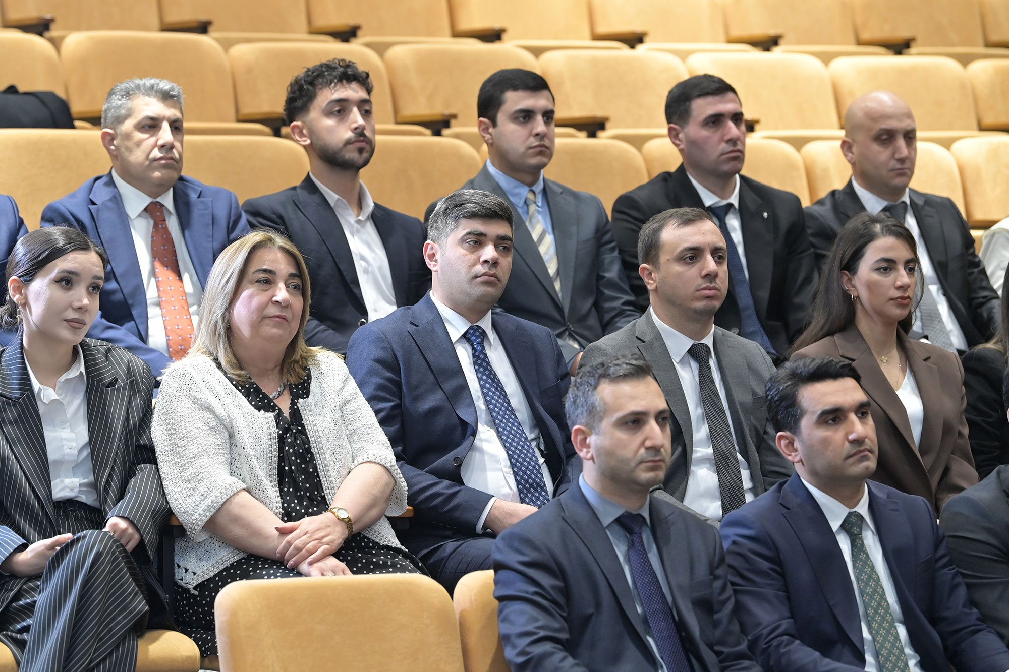 Nazirliyin bir qrup əməkdaşı təltif edilib