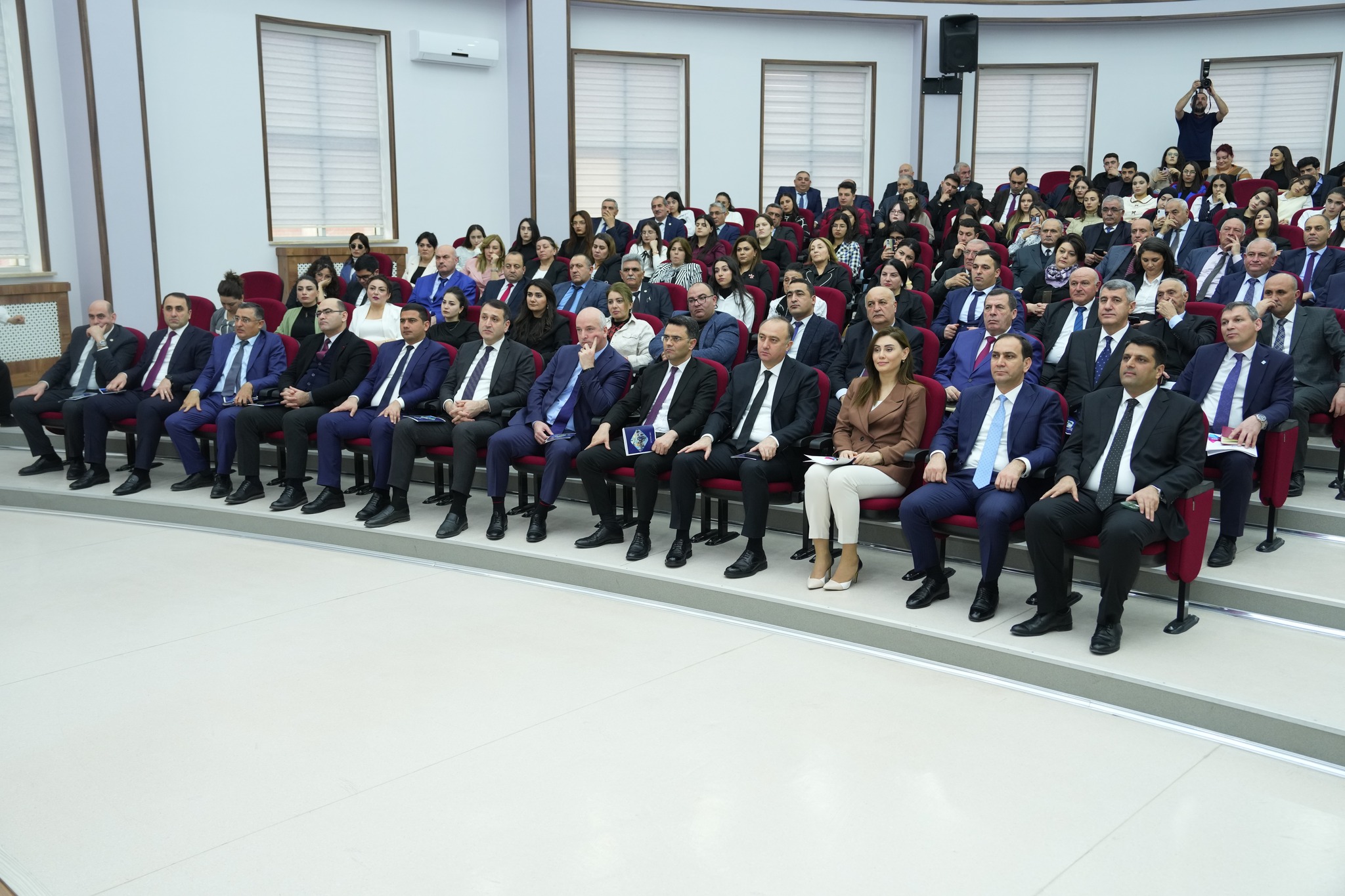 NDU-da 2024-2025-ci tədris ilinə aid təcrübələrin başlanğıc konfransı keçirilib