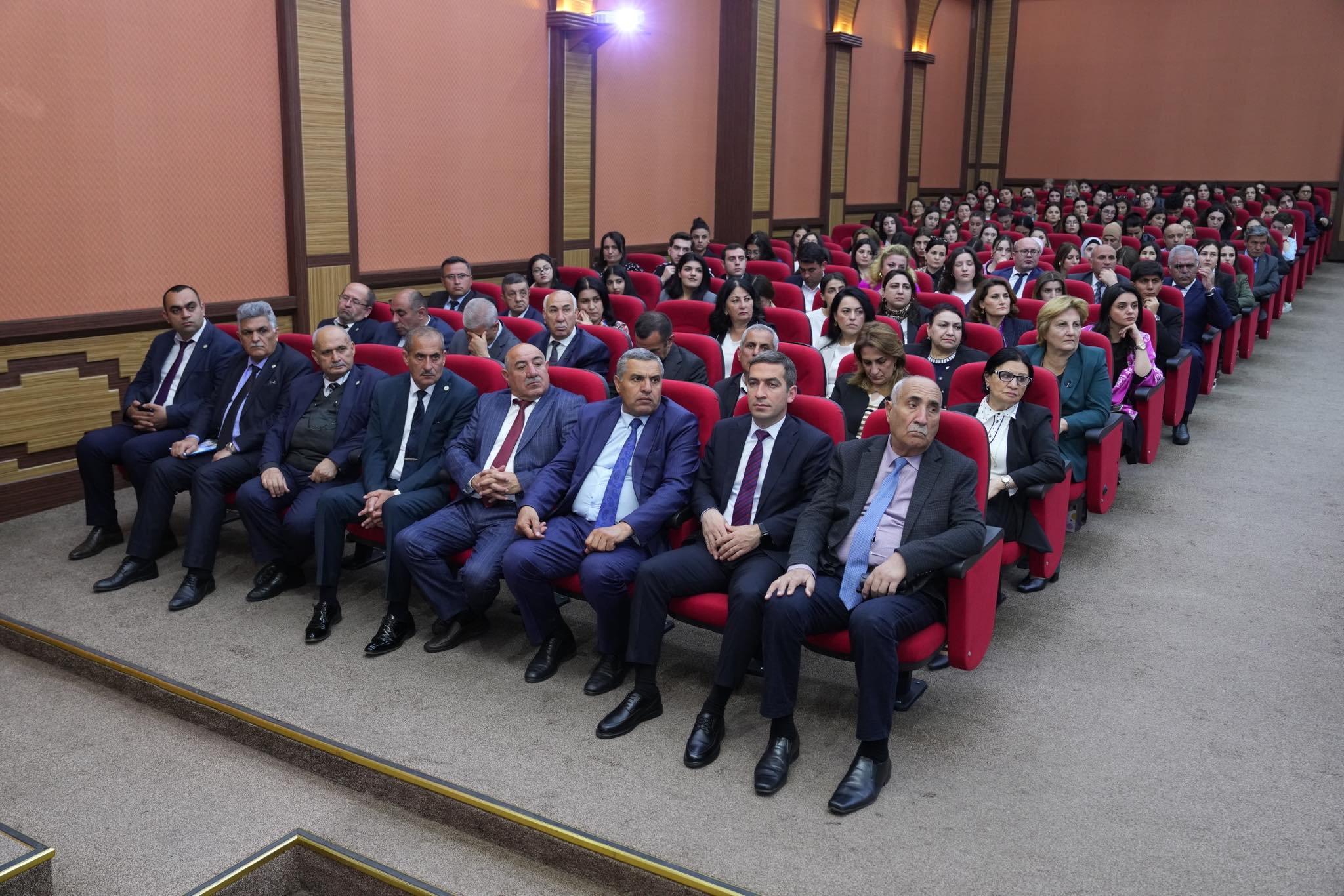 NDU-da gənc tədqiqatçıların II Respublika Elmi Konfransı keçirilib