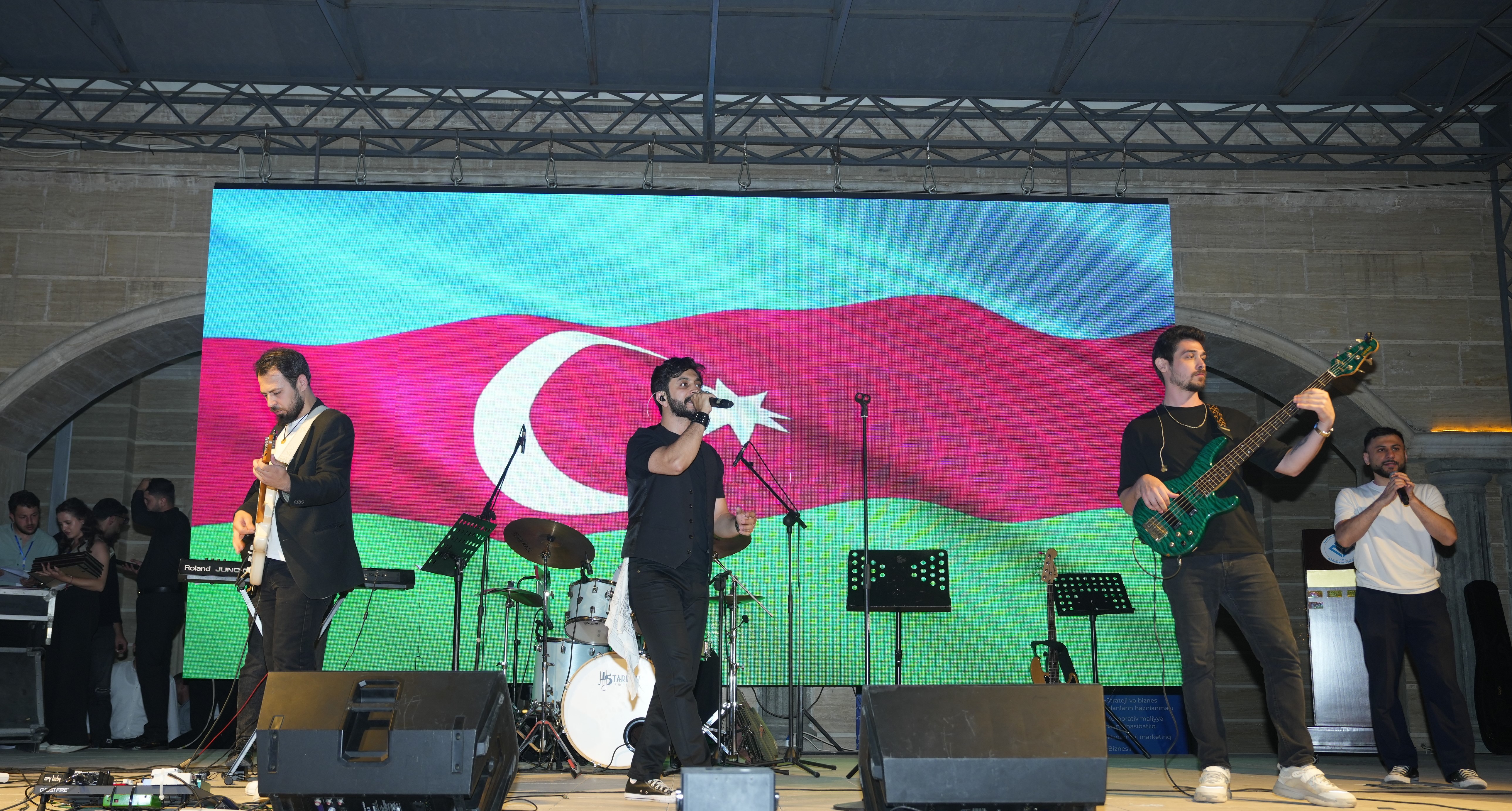 NDU-da “Məzun günü” keçirildi