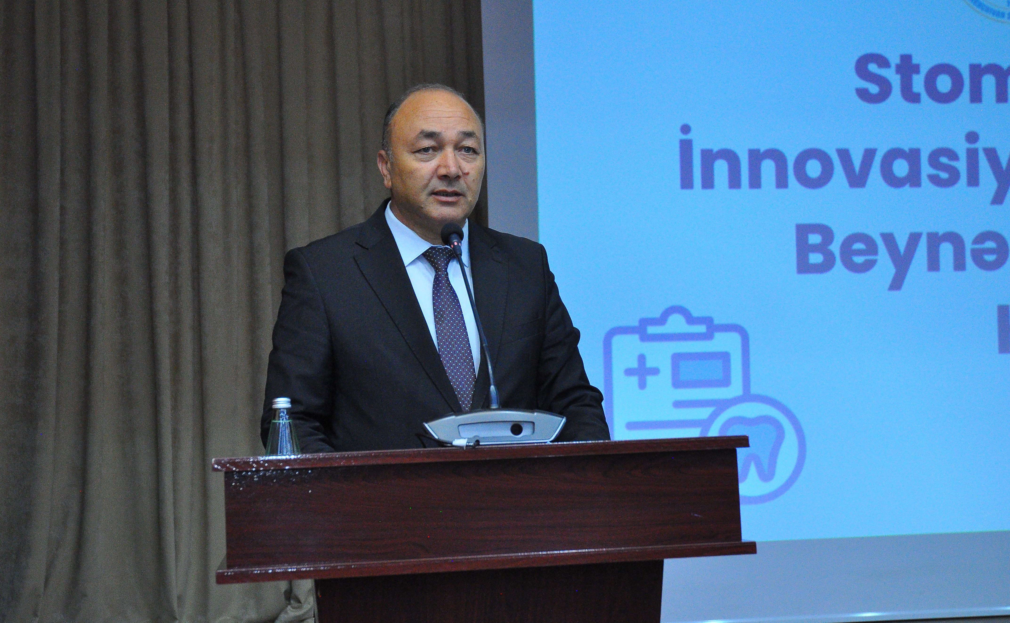 NDU-da “Stomatologiyada innovasiyalar” mövzusunda konfrans keçirilib