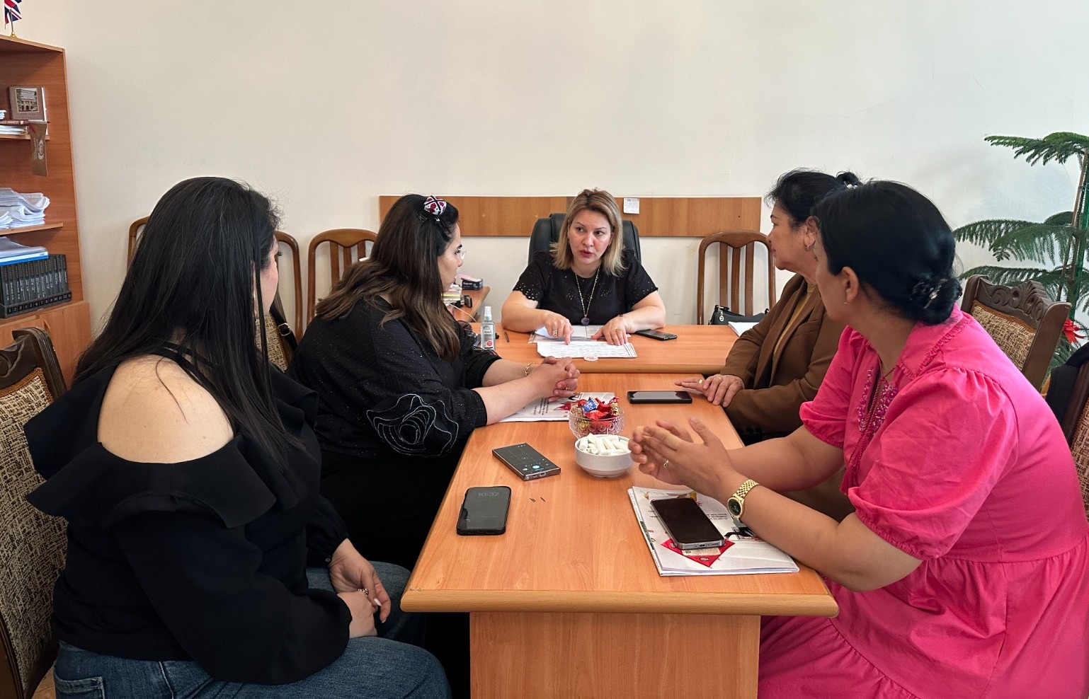 Nəvai Dövlət Universitetinin müəllimləri ADPU-da təcrübə keçiblər