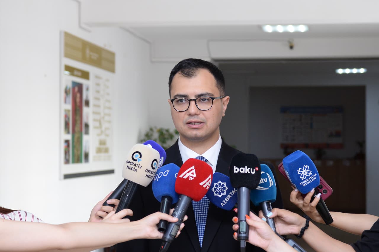 Nurlan İsmayılbəyli: 1000-ə yaxın vakant yer birləşdirilib