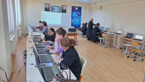 “Onlayn ünsiyyət üzrə beynəlxalq sertifikasiya” mövzusunda təlim keçirilib