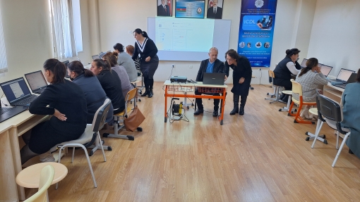 “Onlayn ünsiyyət üzrə beynəlxalq sertifikasiya” mövzusunda təlim keçirilib