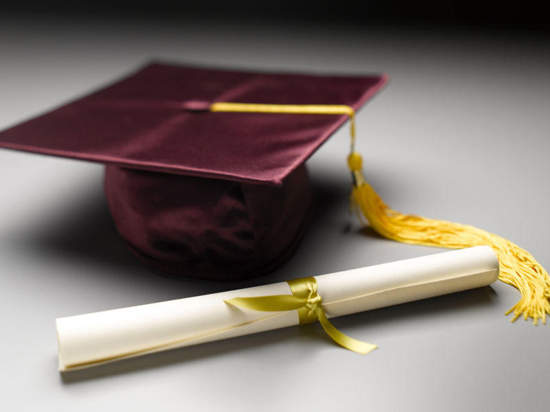 Ötən ay xaricdə təhsil almış 52 nəfərin diplomu tanınmayıb 