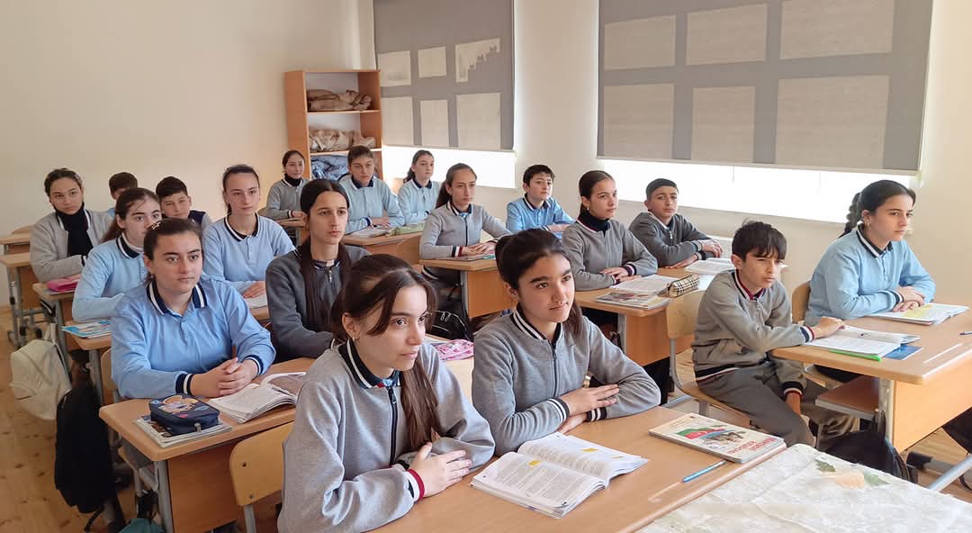 Ötən həftə 4000-ə yaxın şagirdin yerdəyişməsi edilib 