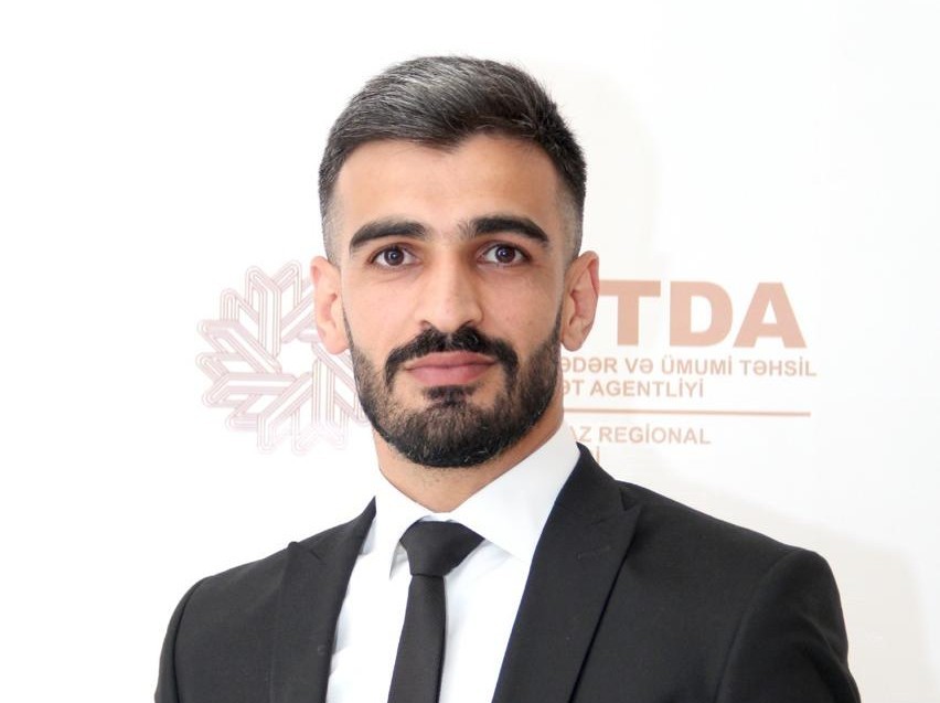 “Öz üzərimdə mütəmadi çalışmağım yüksək bal toplamağıma çox kömək etdi” – Kimya müəllimi