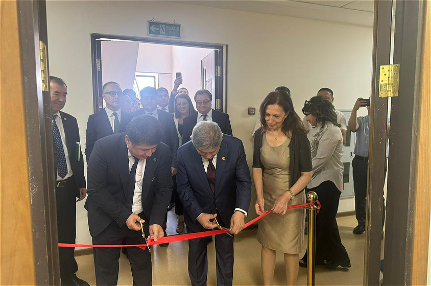 Özbəkistanda Azərbaycan Dili və Mədəniyyəti Mərkəzinin açılışı olub