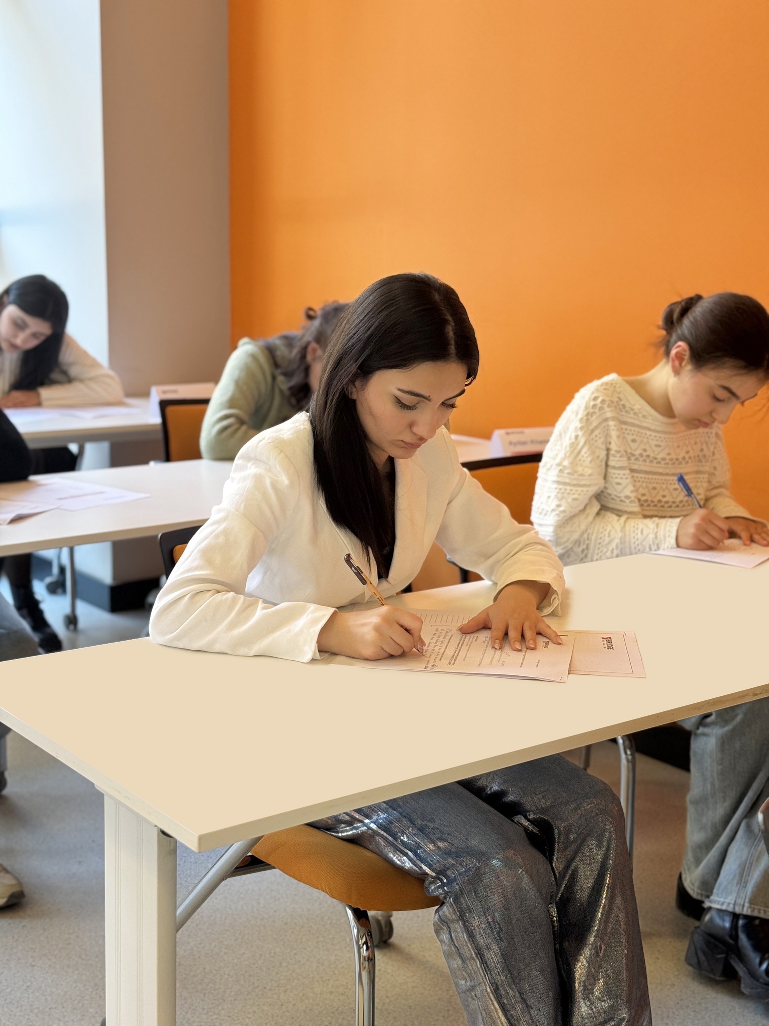 "Parla" təqaüdçüləri üçün xüsusi ingilis dili təlimləri təşkil olunur