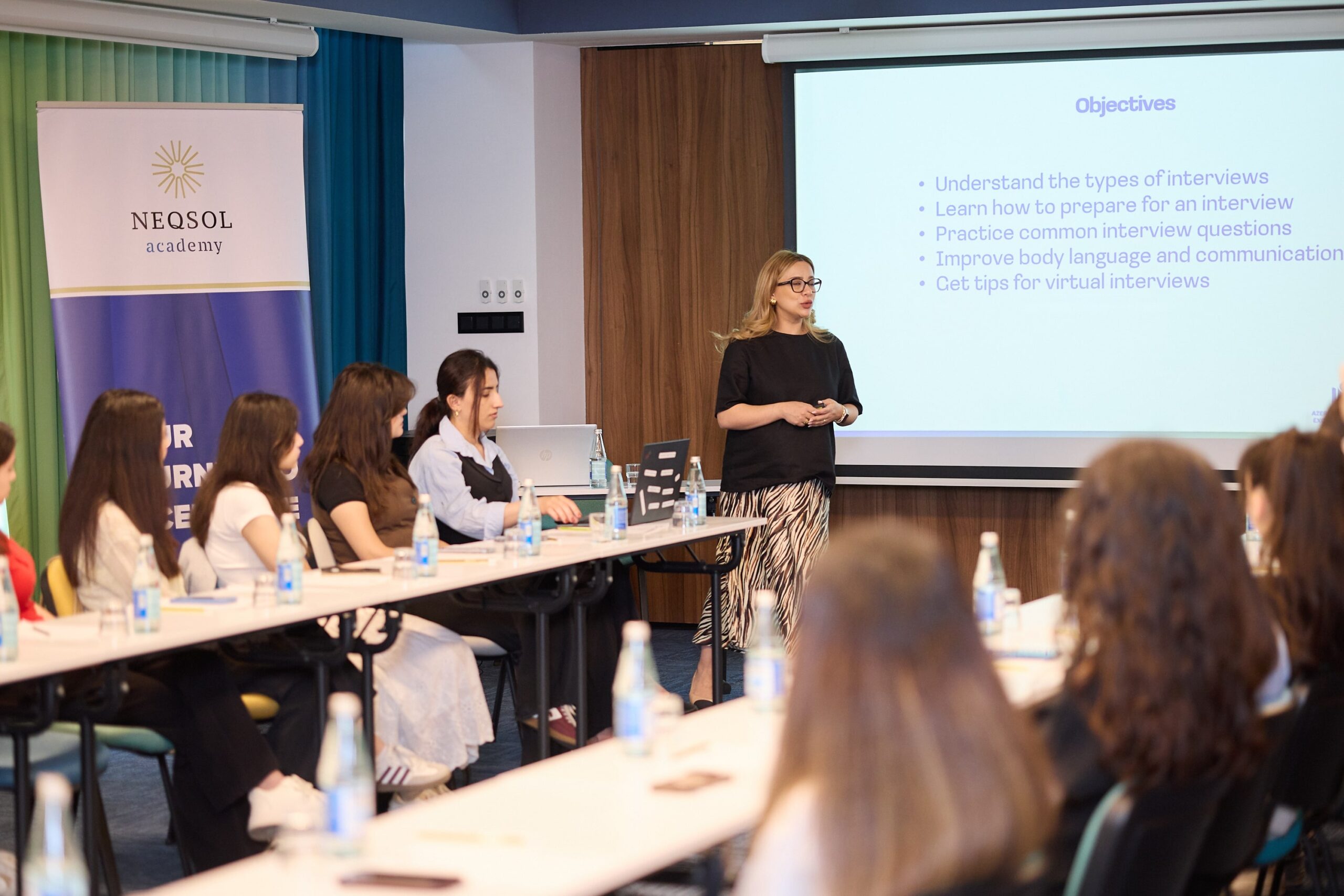 “Parla”nın iştirakçıları “Müsahibə bacarıqları” təlimində iştirak ediblər 