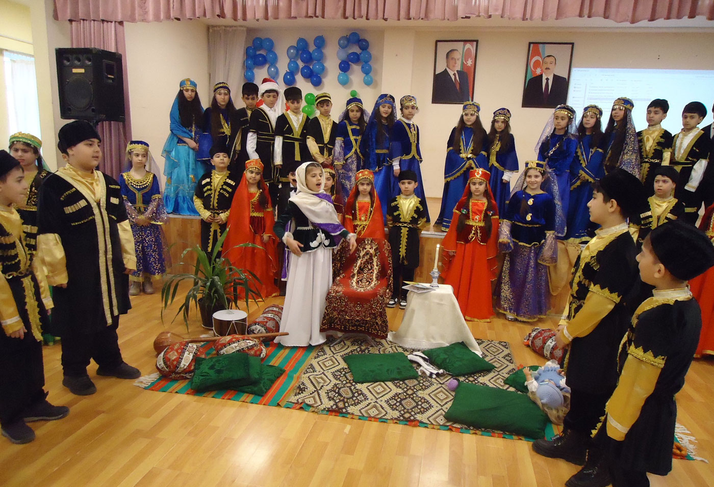 Paytaxt məktəblərində Beynəlxalq Ana Dili Günü qeyd edilib 