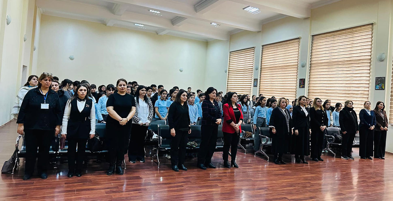 Paytaxt məktəblərində Beynəlxalq Ana Dili Günü qeyd edilib