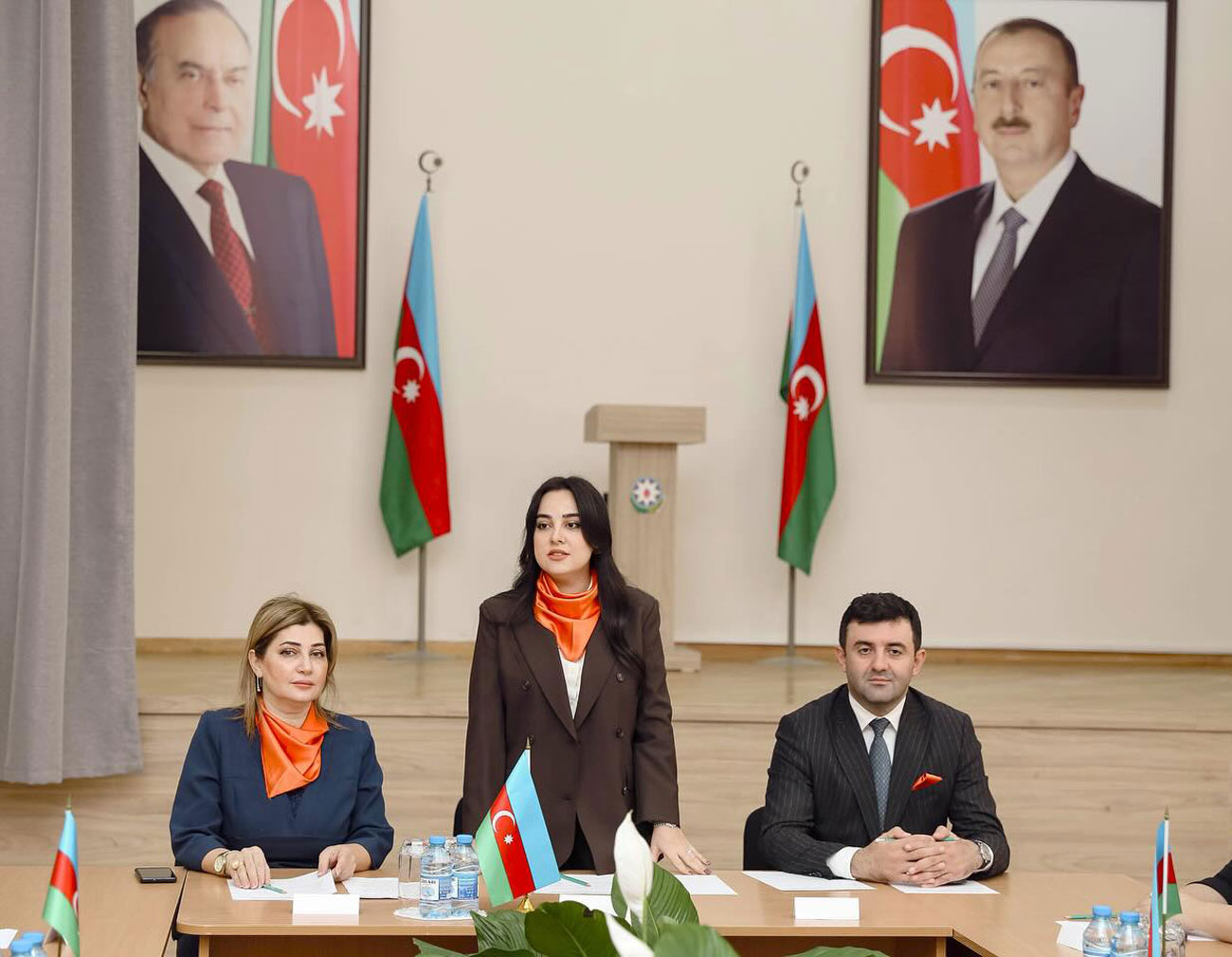 Paytaxt məktəblərində erkən nikah mövzusunda tədbirlər keçirilib