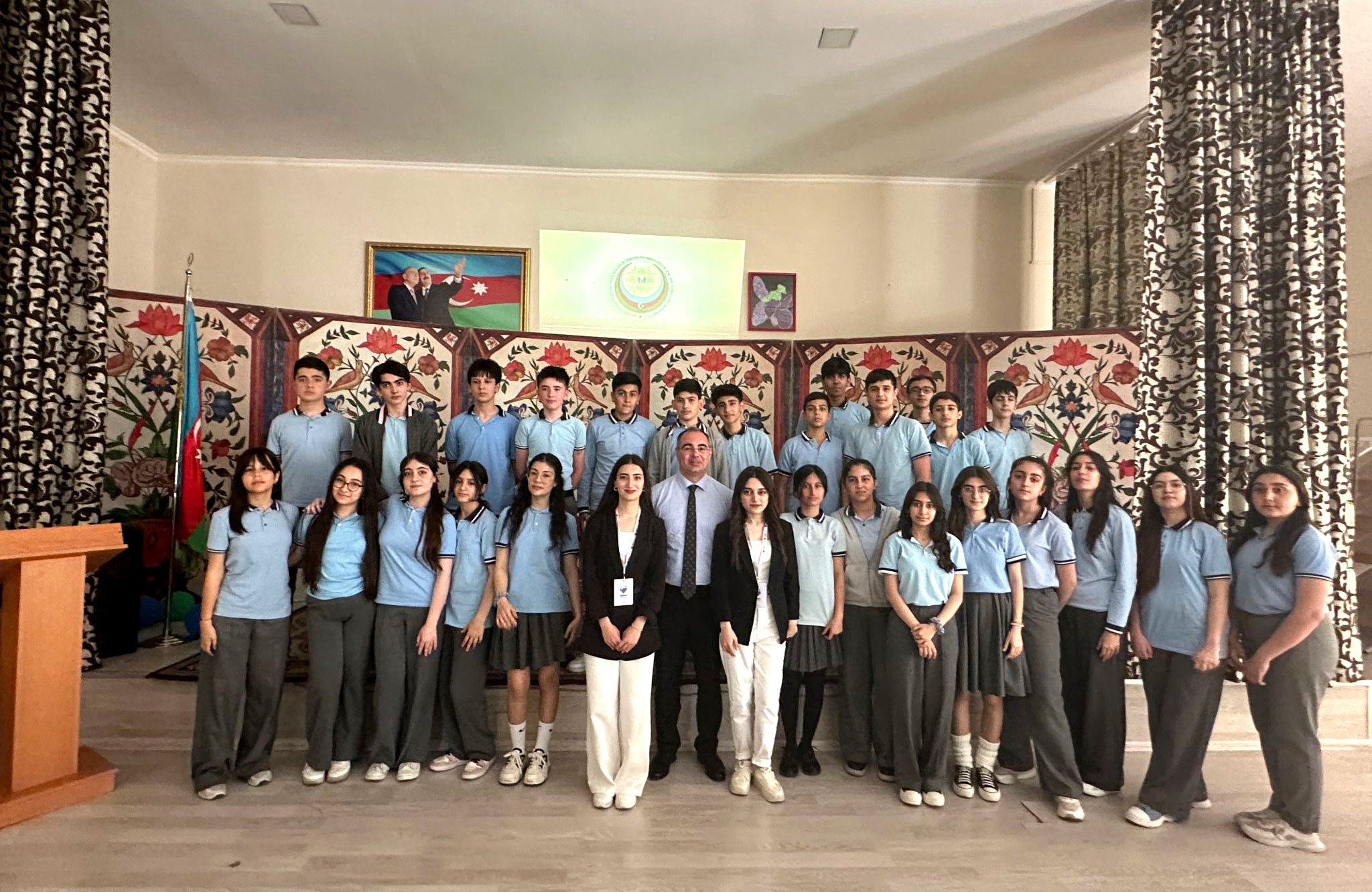 Paytaxt məktəblərində maarifləndirici görüşlər keçirilib