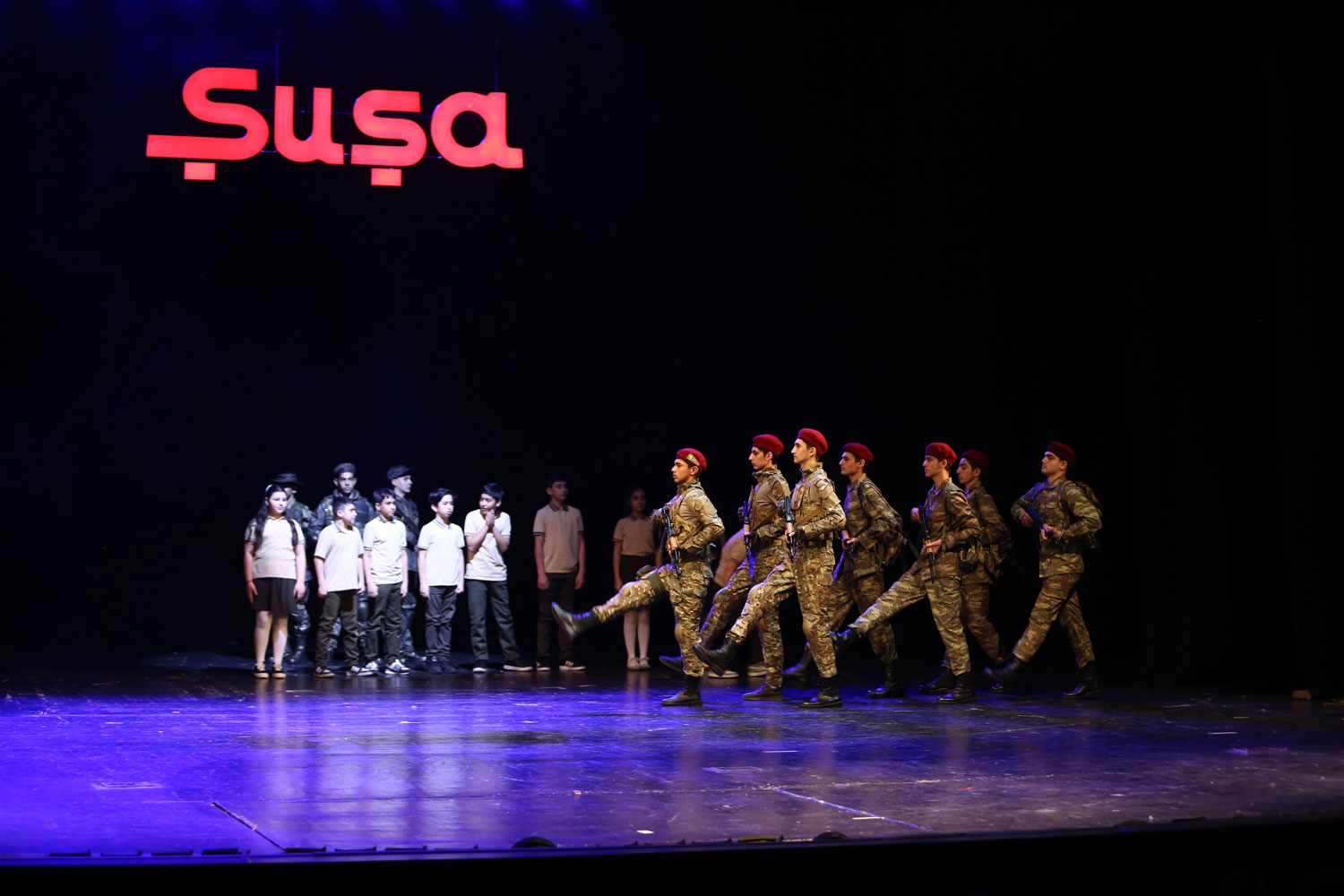 Paytaxt məktəblilərindən maraqlı Novruz tamaşası 