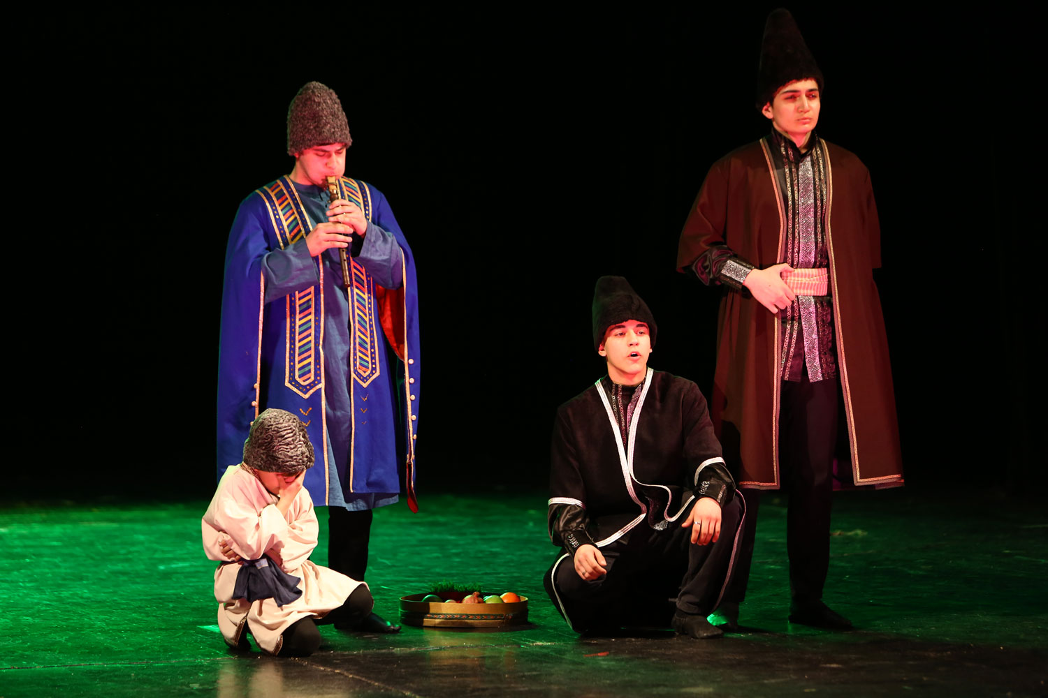 Paytaxt məktəblilərindən maraqlı Novruz tamaşası 