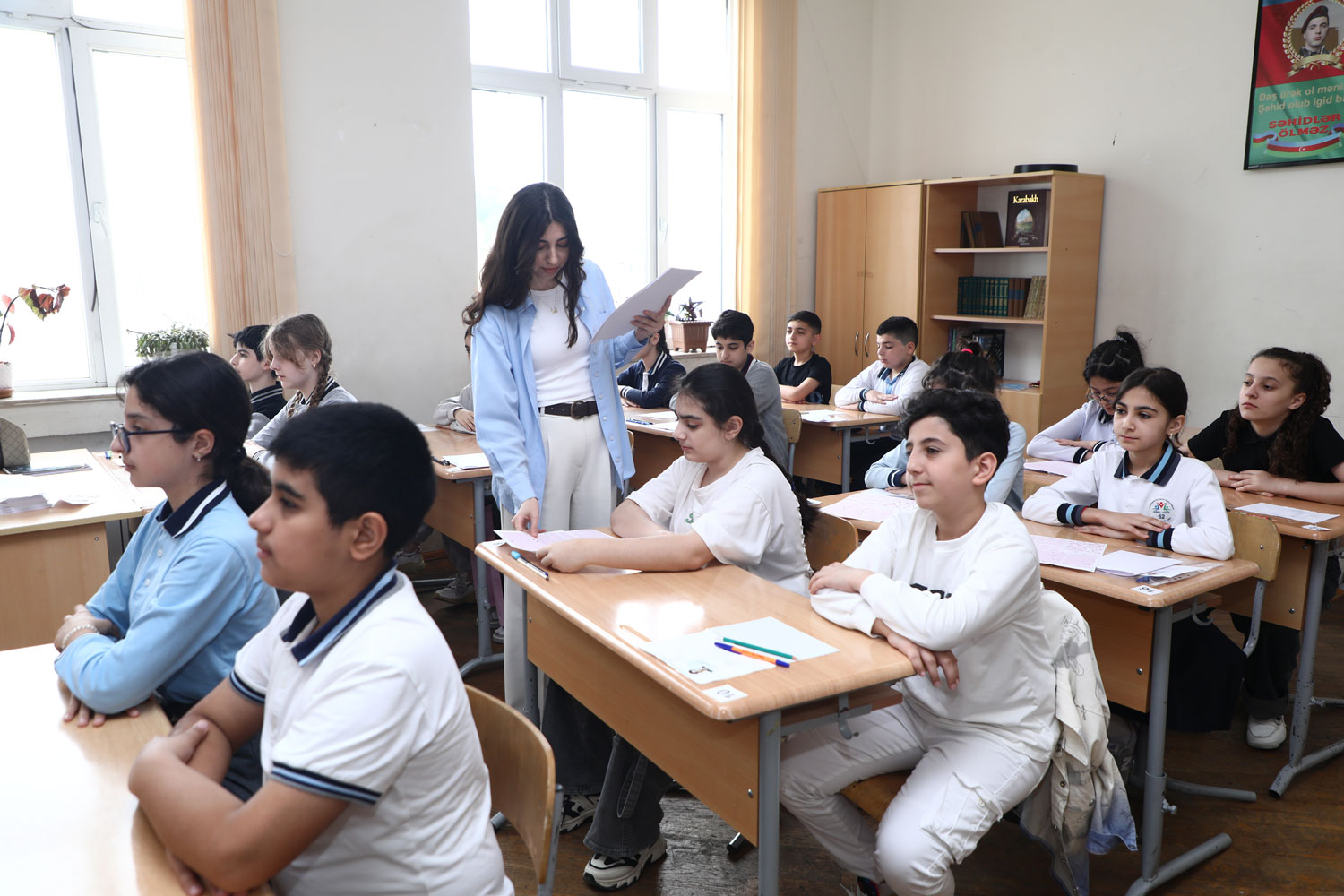 Paytaxtda 50 minə yaxın VI sinif şagirdi monitorinqdə iştirak edib