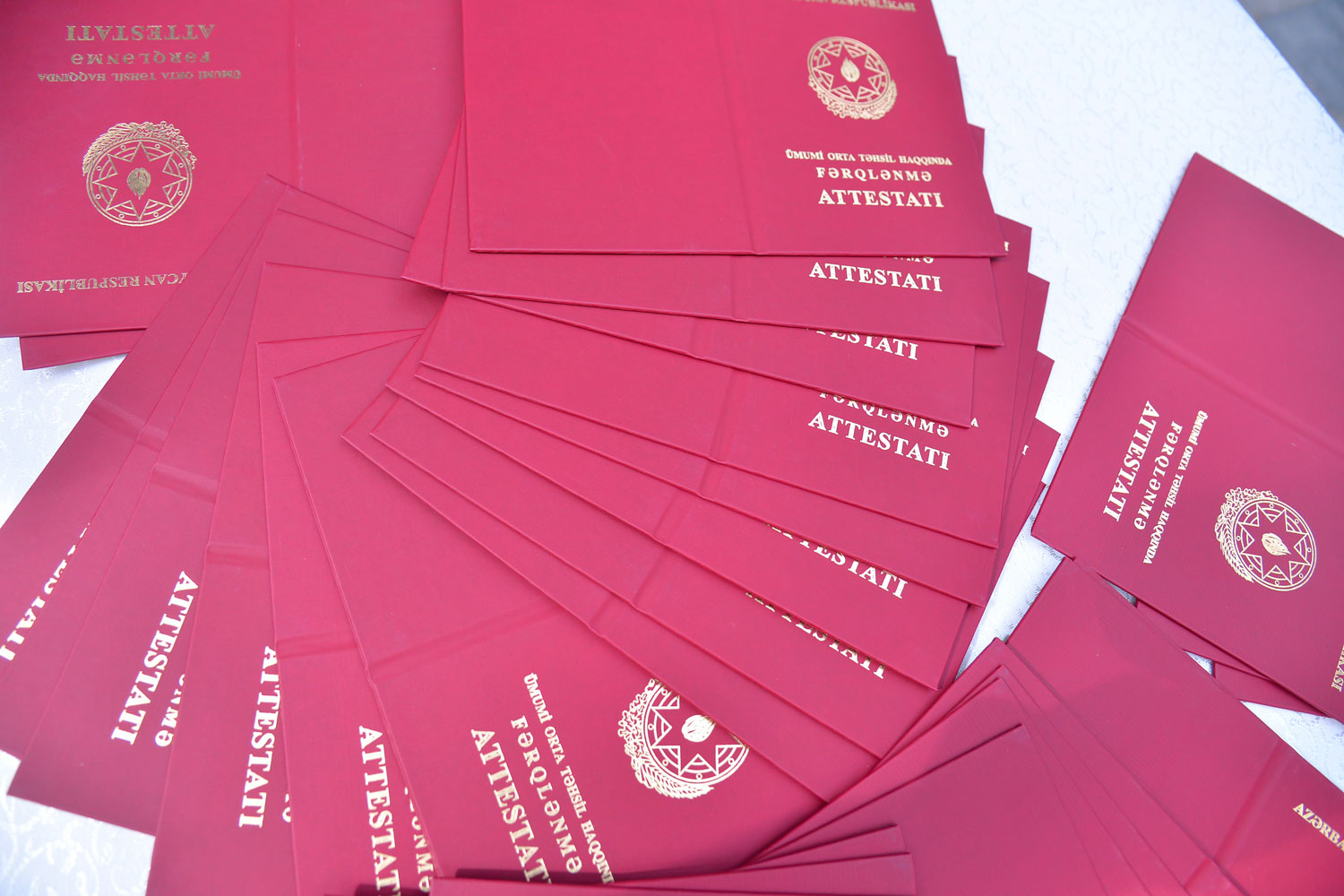 Attestat və diplomunu itirənlərin NƏZƏRİNƏ!