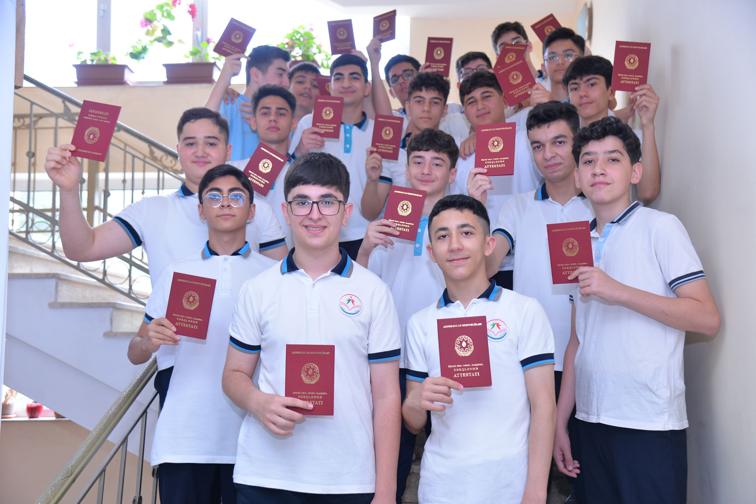 Paytaxtda IX sinfi fərqlənmə attestatı ilə bitirənlərin sayı açıqlanıb