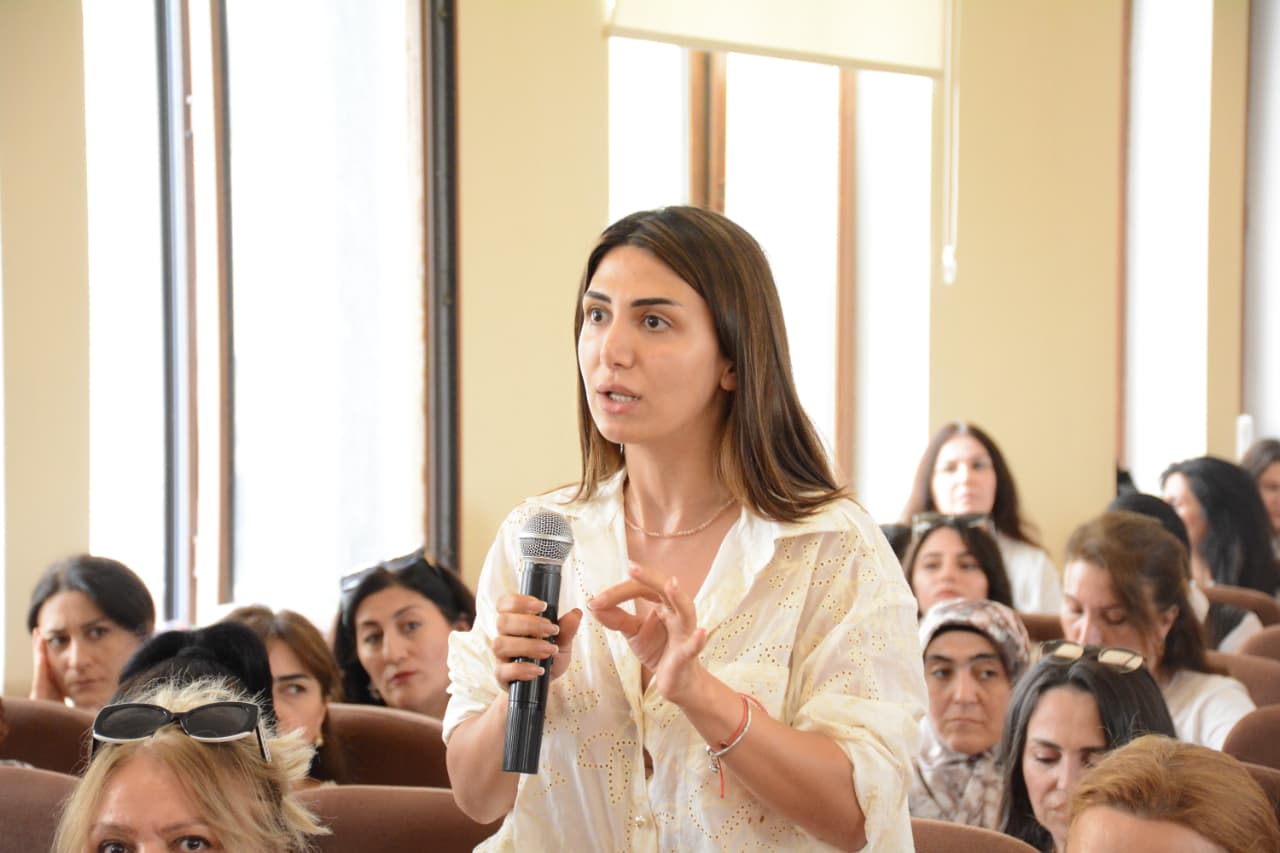 Paytaxtda sentyabr konfransının ikinci günündə nələr müzakirə edildi?