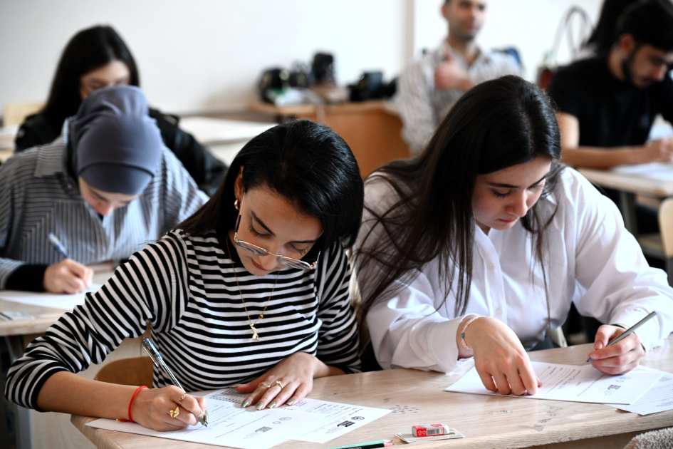 “Pedaqoji Universitetin Gələcək Təhsil Liderləri” müsabiqəsinin test imtahanları olub