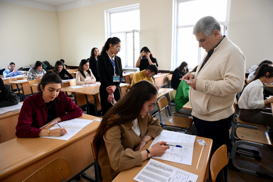“Pedaqoji Universitetin Gələcək Təhsil Liderləri” müsabiqəsinin test imtahanları olub