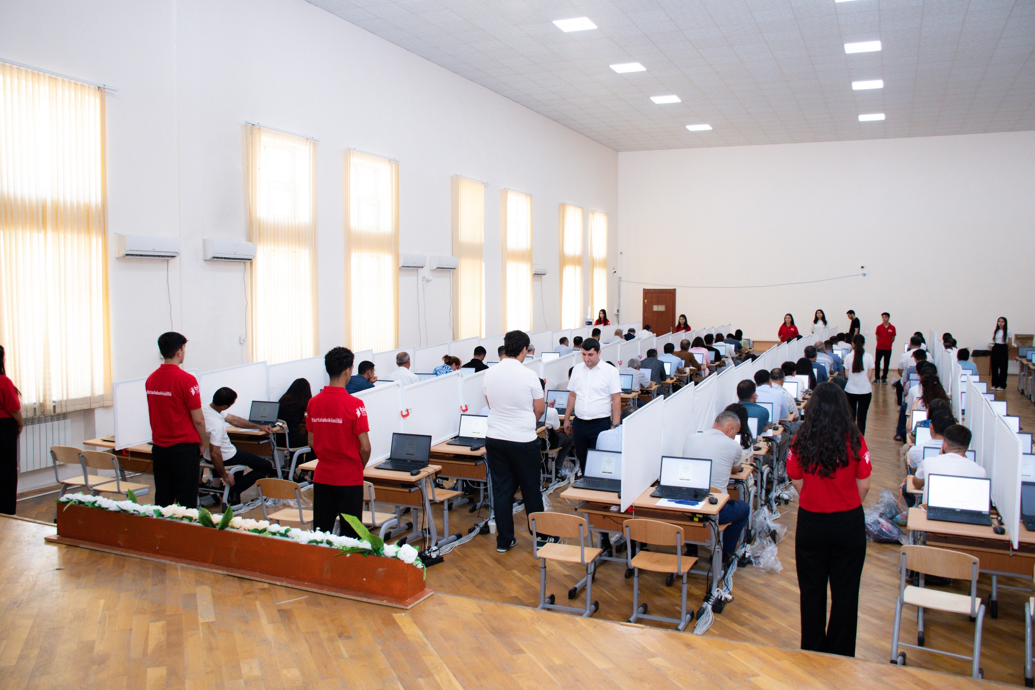 Peşə məktəblərinə işə qəbul üzrə müraciət müddəti uzadıldı 