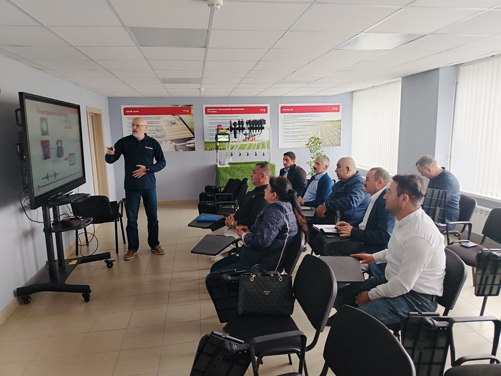 Peşə məktəblərinin müəllimləri Belarusda təlim keçiblər