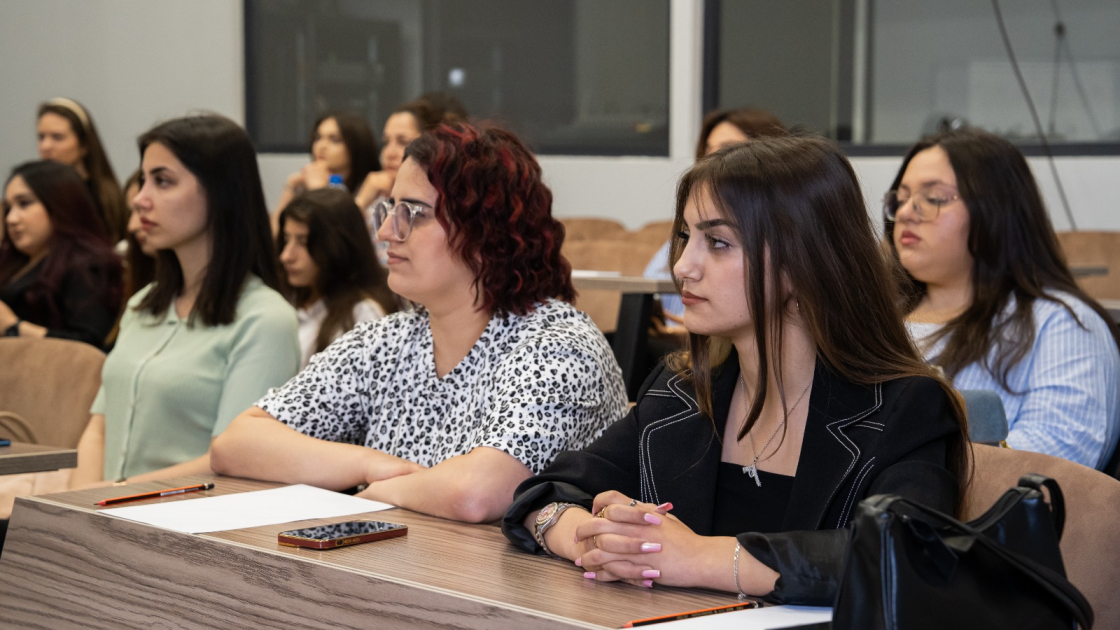 Peşə məktəblərinin tələbələri üçün təlimlər təşkil olunub