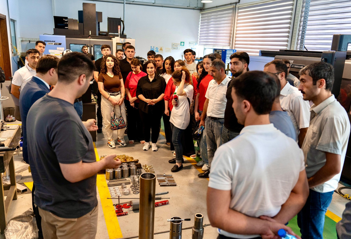 Peşə mərkəzində “Azərsilah"ın əməkdaşları üçün ixtisasartırma təlimlərinə start verilib 