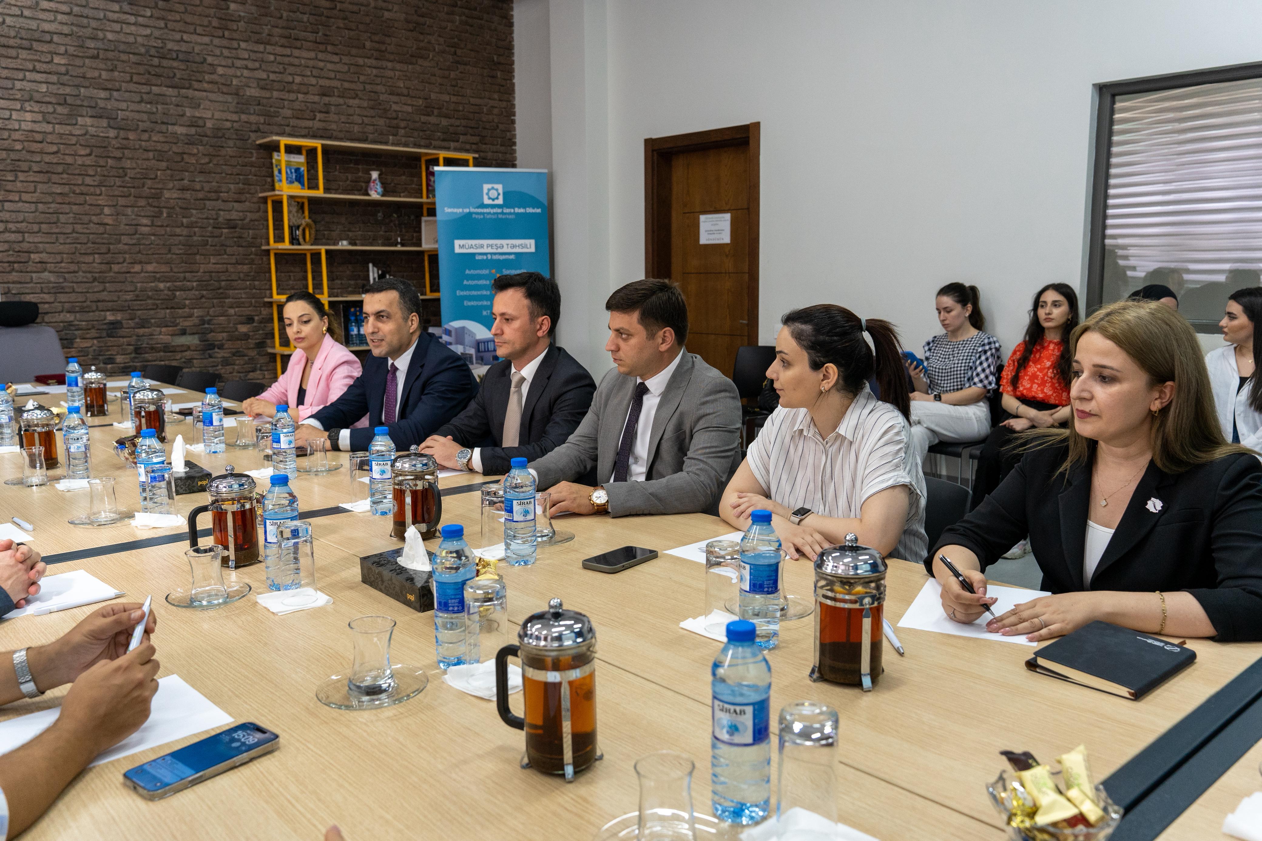 Peşə təhsili müəssisələri və tərəfdaş şirkətlər birgə əməkdaşlığa başlayır