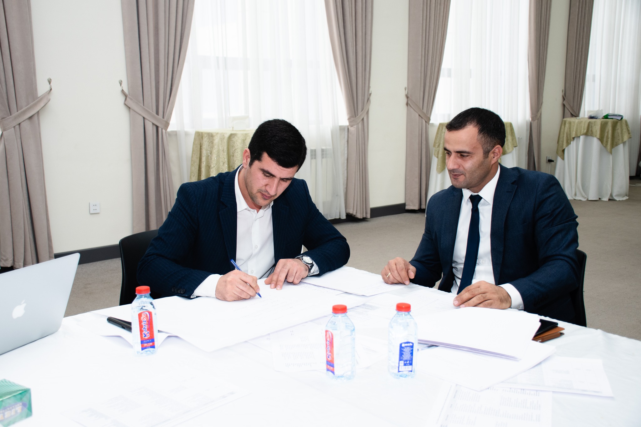 Peşə təhsili müəssisələrinin mühəndis-pedaqoji heyəti üçün kurikulumların tətbiqi üzrə təlimlər keçirilib