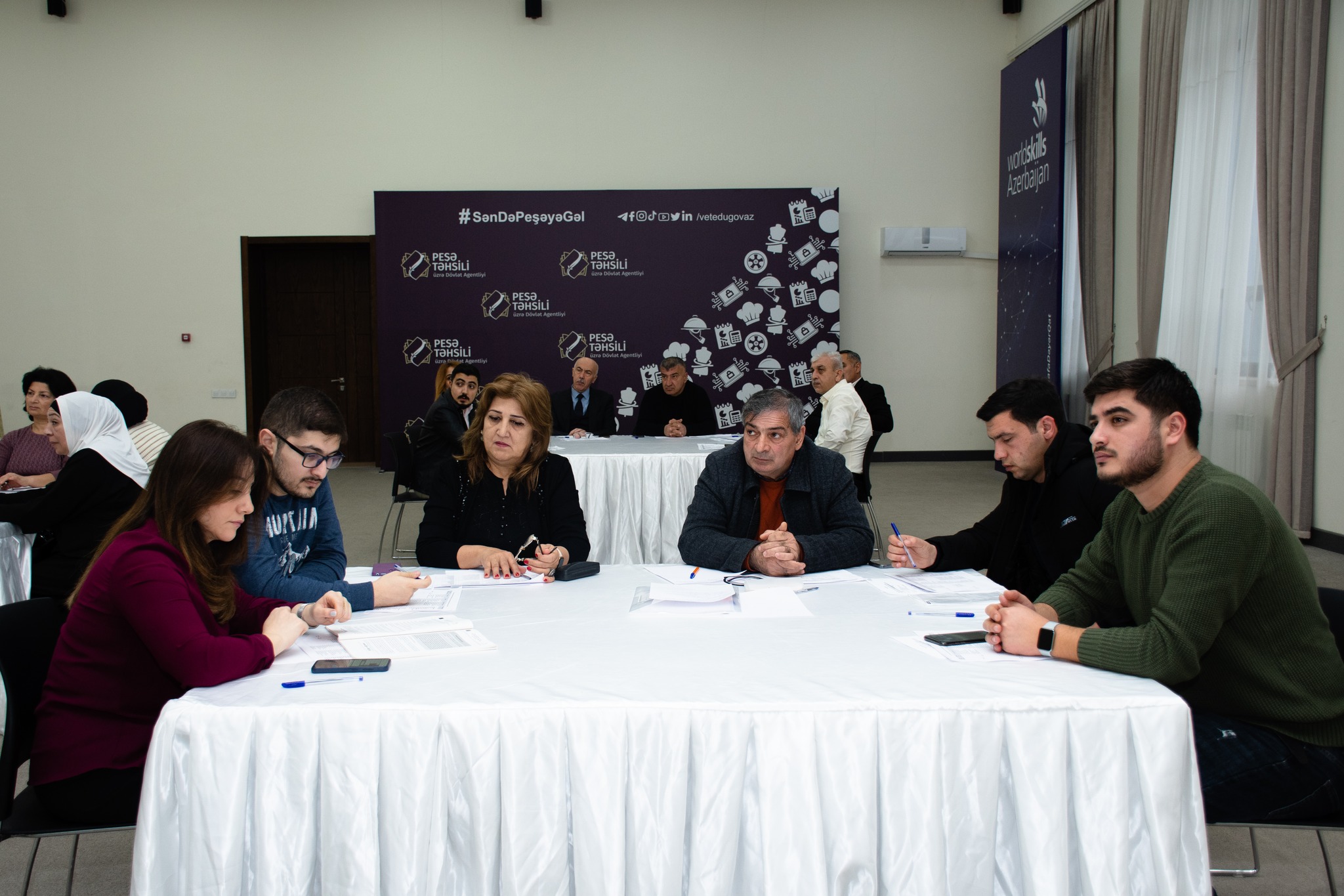 Peşə təhsili müəssisələrinin mühəndis-pedaqoji heyəti üçün kurikulumların tətbiqi üzrə təlimlər keçirilib