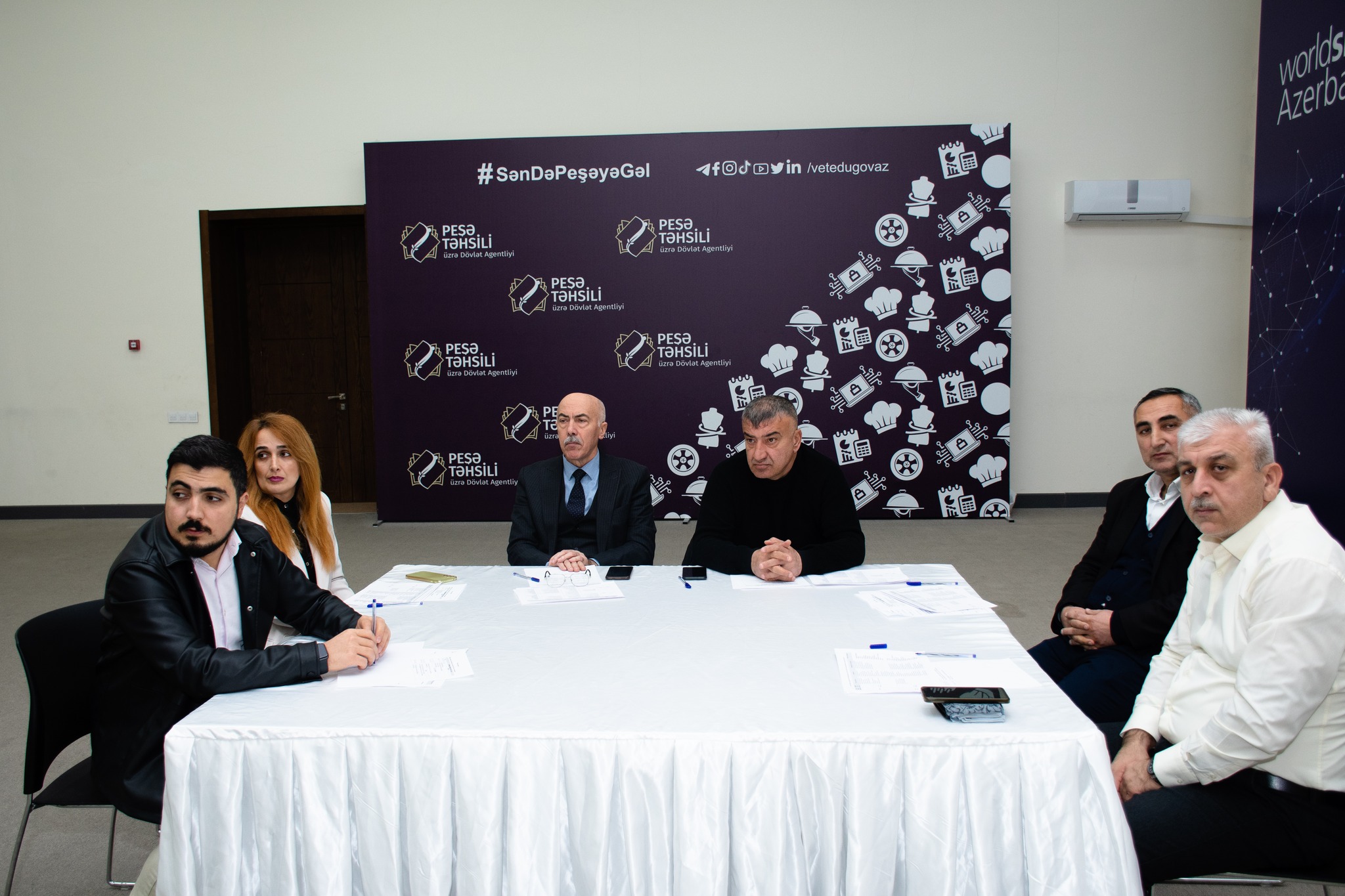 Peşə təhsili müəssisələrinin mühəndis-pedaqoji heyəti üçün kurikulumların tətbiqi üzrə təlimlər keçirilib