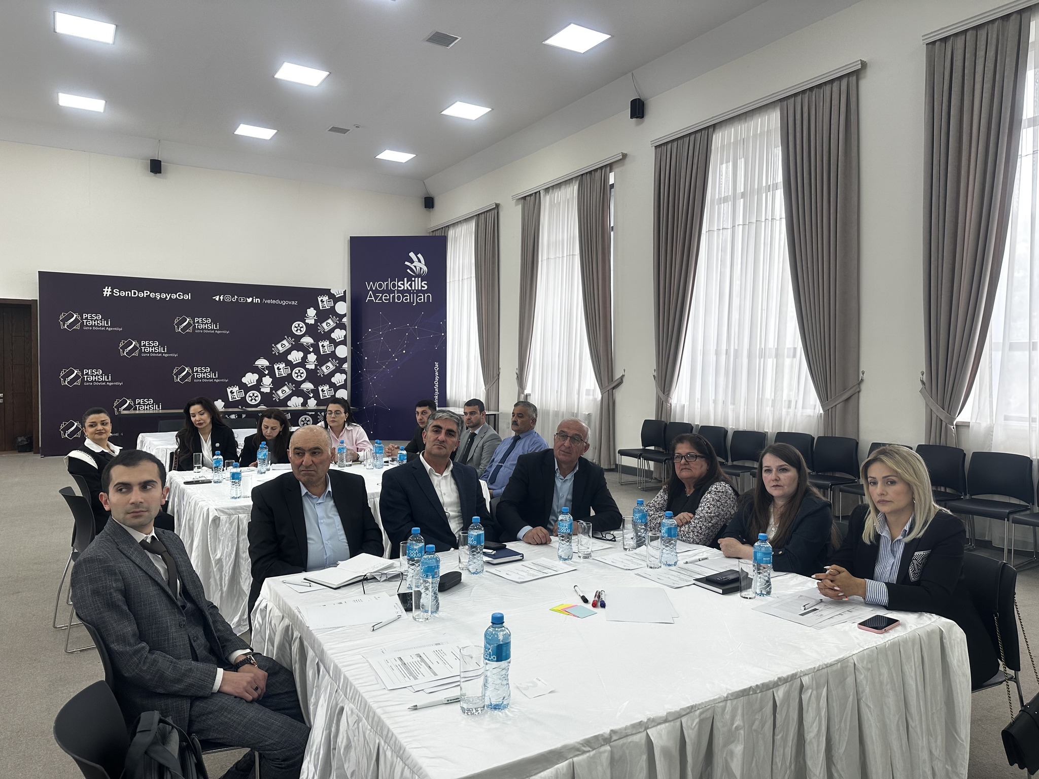 Peşə təhsilində metodiki işlərin təşkili üzrə təlim keçirilib 